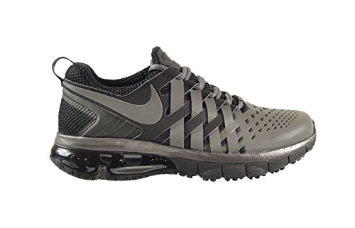 nike men's fingertrap max